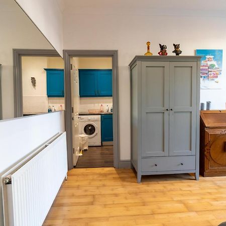 Spacious And Light Flat In Clapham ロンドン エクステリア 写真