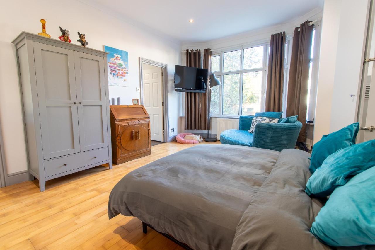 Spacious And Light Flat In Clapham ロンドン エクステリア 写真